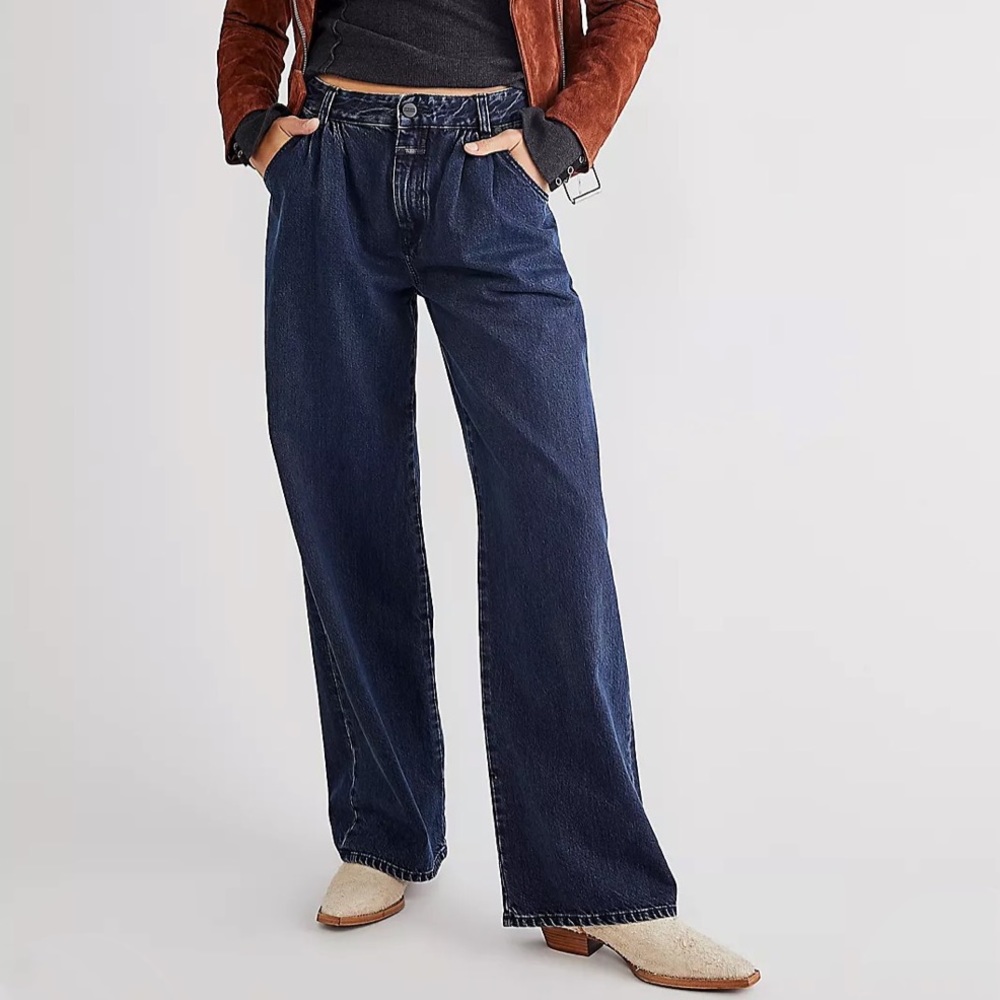 FREE PEOPLE CLOSED JEANS Made in Italy Wide Leg Dark Wash Nolin Jeans Mid Rise